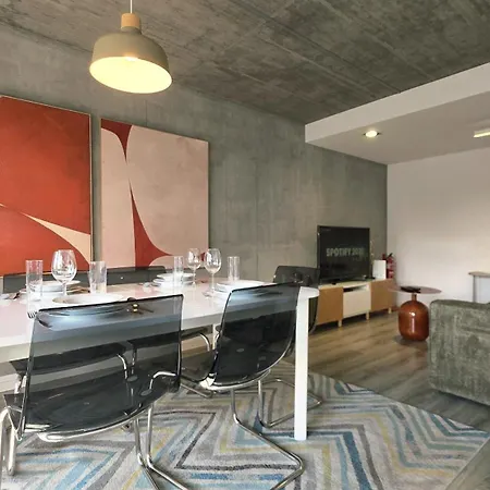 A Proa Do Moliceiro Gran Blanc - Family Friends *