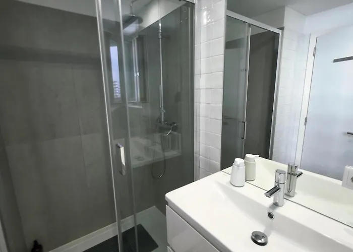 A Proa Do Moliceiro Gran Blanc - Family Friends Aveiro